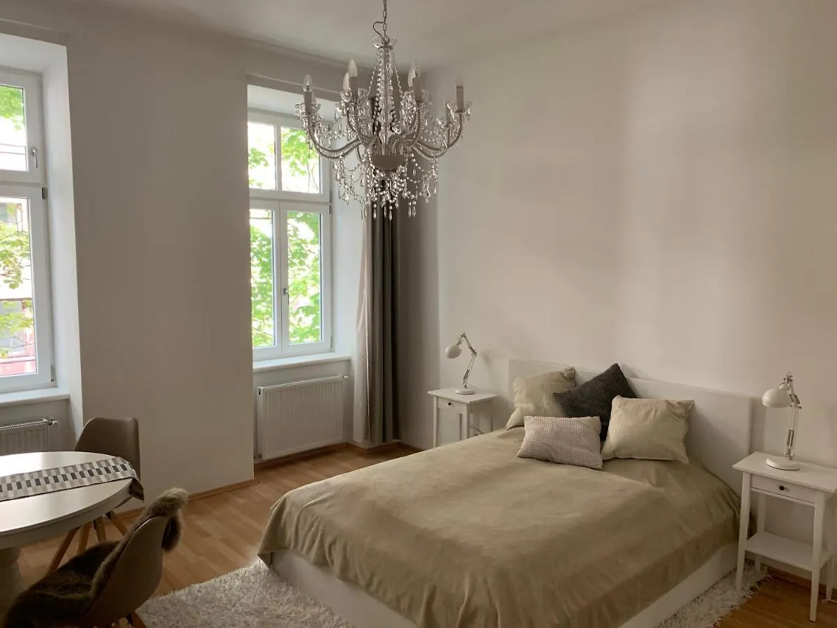 Ferienwohnung LieblingsPlatz Wien Apartment